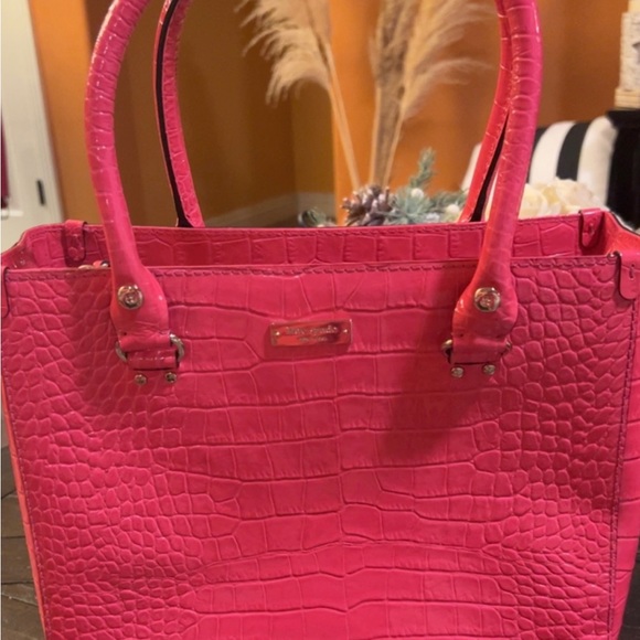 Kate Spade | Women’s Croc Embossed Hand Shoulder Bag Tote - Picture 2 of 9